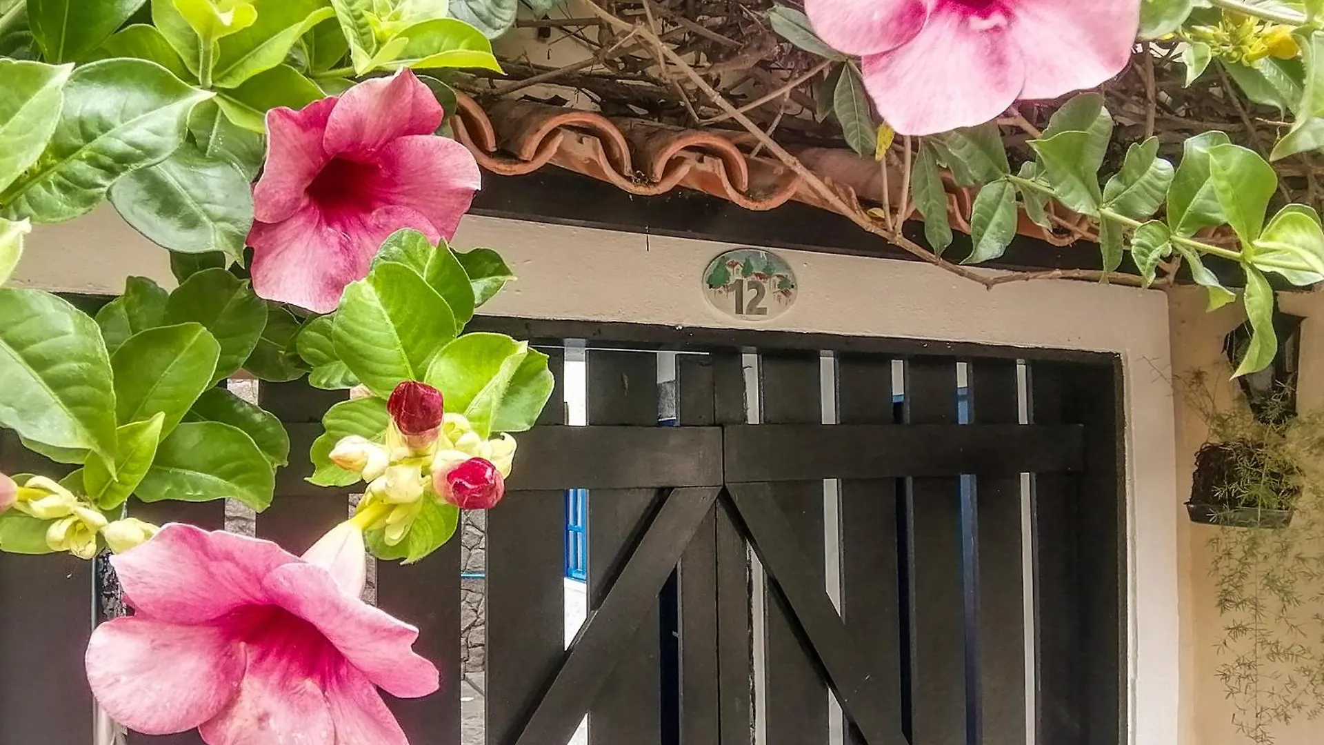 Casa A 500M Da Rua Das Pedras Em Lindo Condominio Com Portaria 24H Armacao dos Buzios